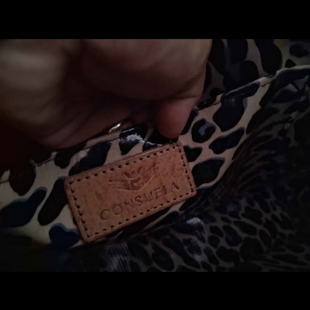 CONSUELA TOTE CAMO LEOPARD PURSE REAL LEATHER HANDLES CARAMEL EMBROIDERY HTF - Picture 6 of 6